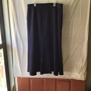 Women’s skirt
